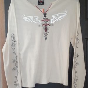 Womans long sleeve top